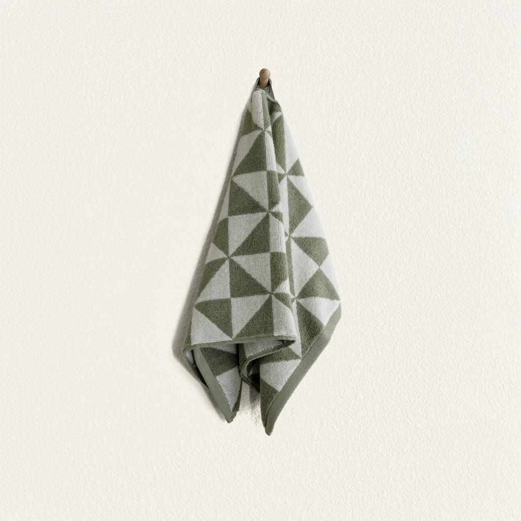 Umbra Australian Cotton Towels — Select Your Color & Size