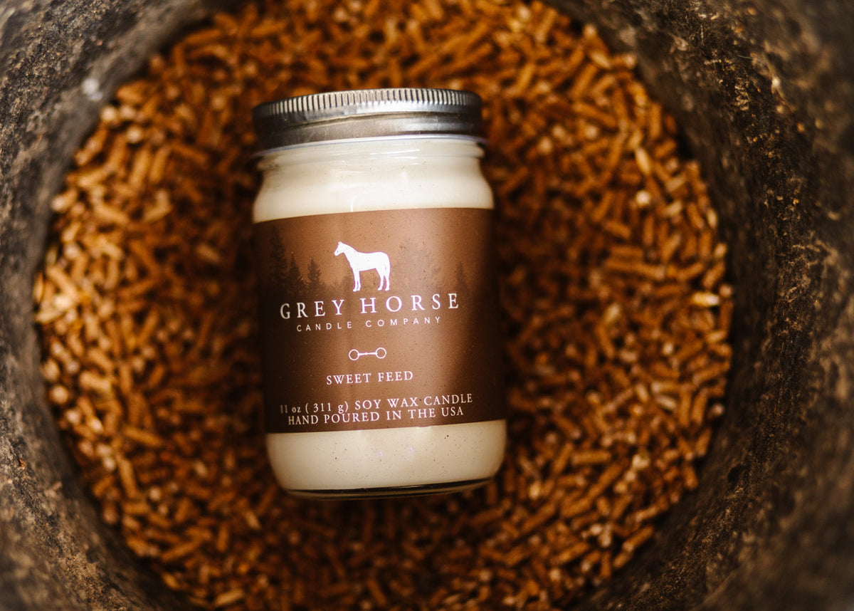 Sweet Feed Signature Jar Candle
