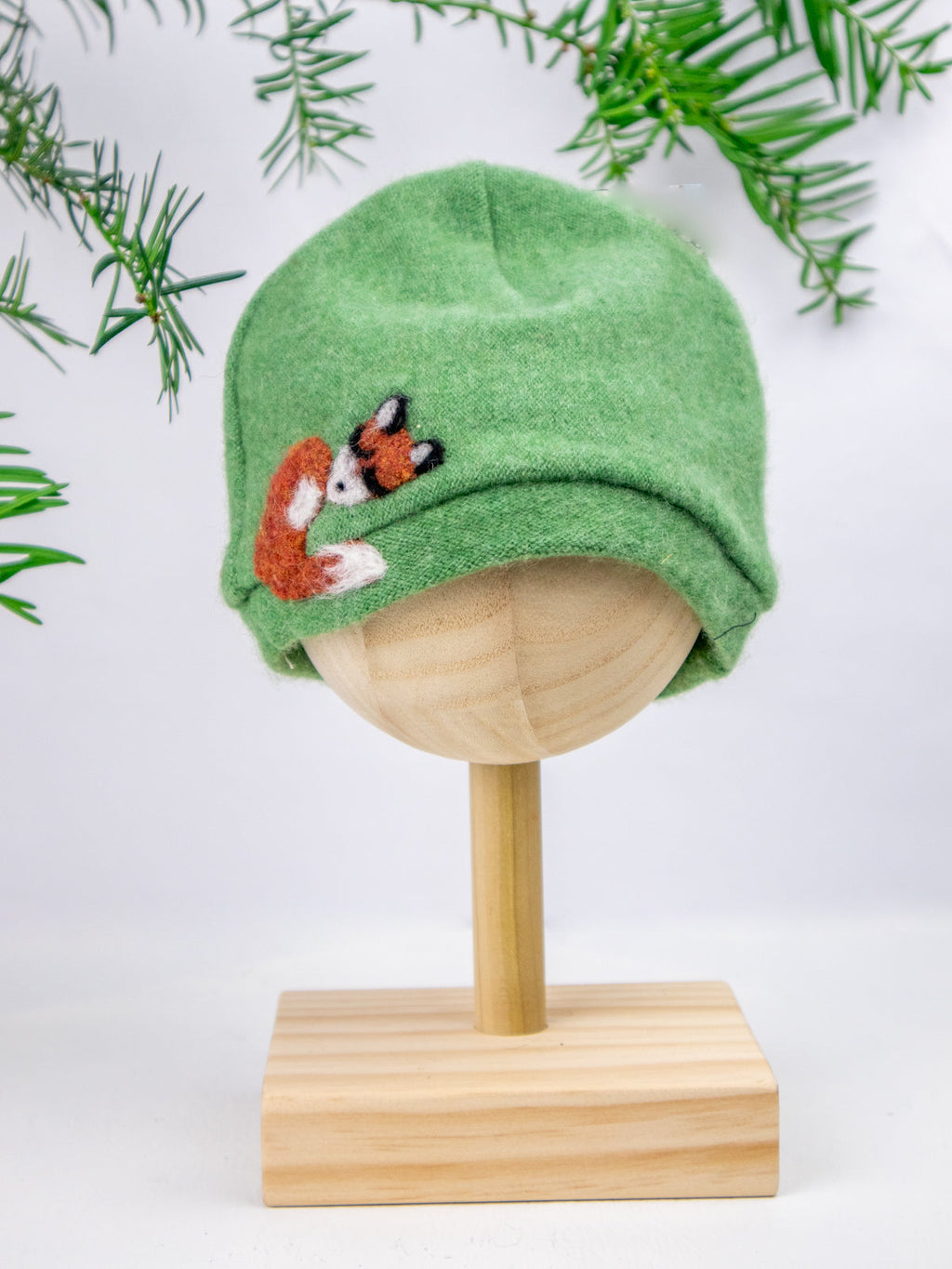 Sleeping Fox Cashmere Hat - Baby — Select Your Color