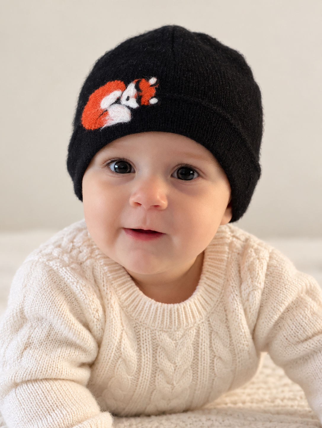Sleeping Fox Cashmere Hat - Baby — Select Your Color
