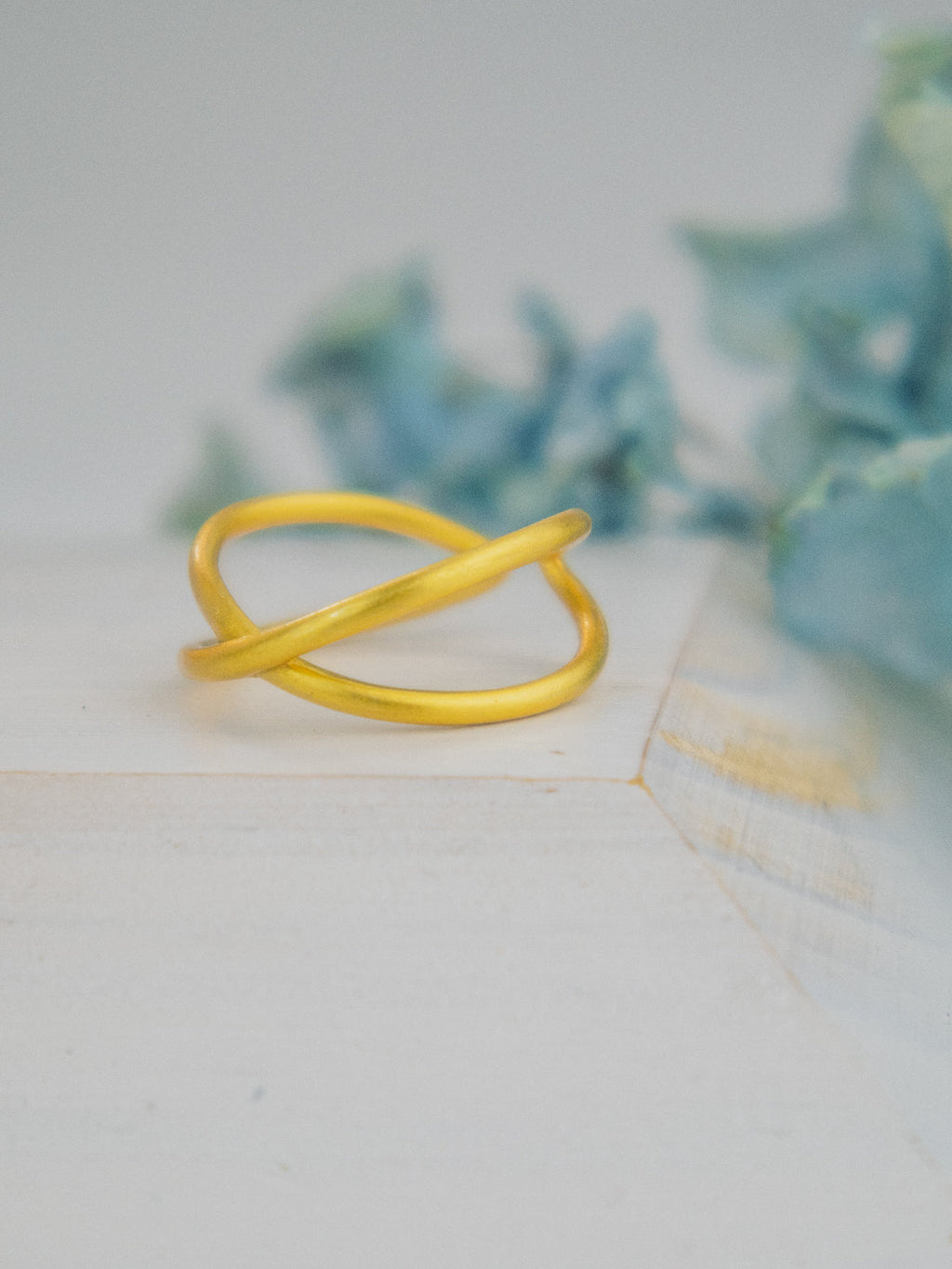 Mia Leaf Ring — Select Your Color & Size