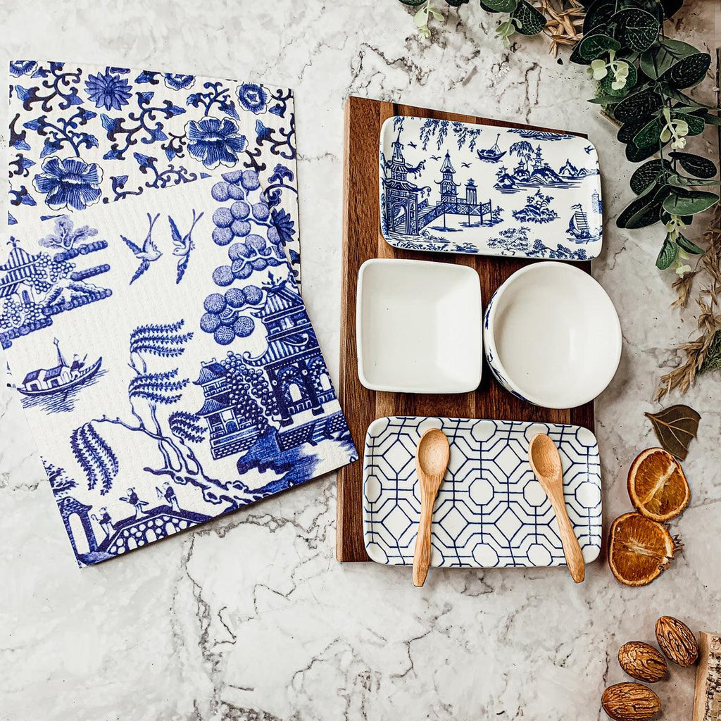 Chinoiserie Porcelain/Acacia Wood/Bamboo Tapas Serving Set