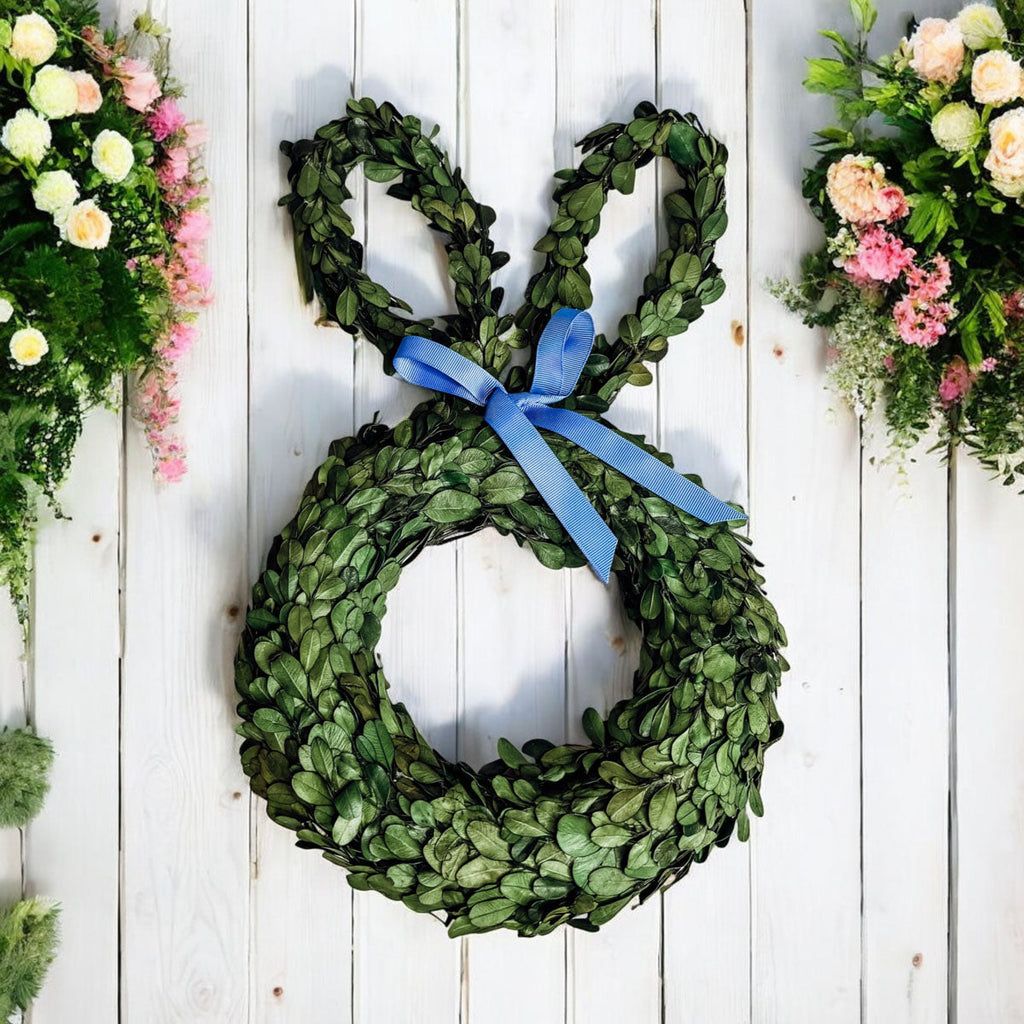 'Hoppy Home' Boxwood Bunny Wreath
