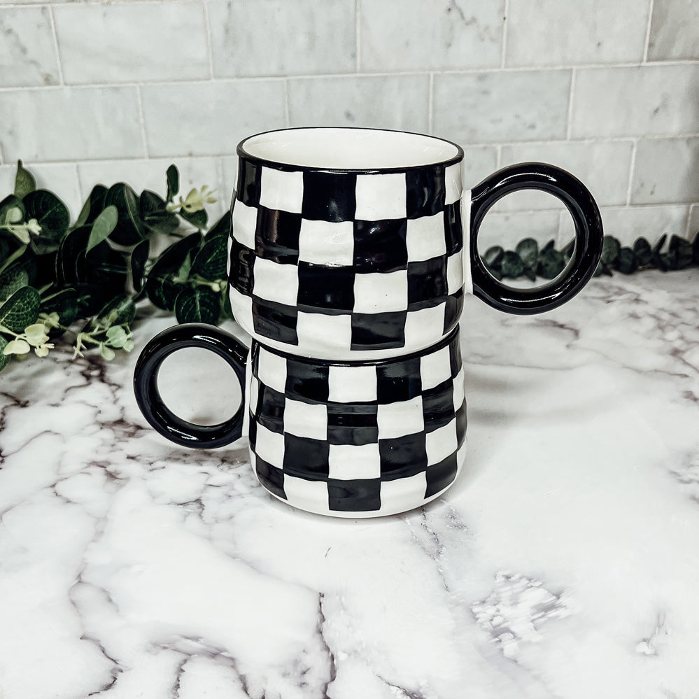 Black & White Retro Checkered Mug