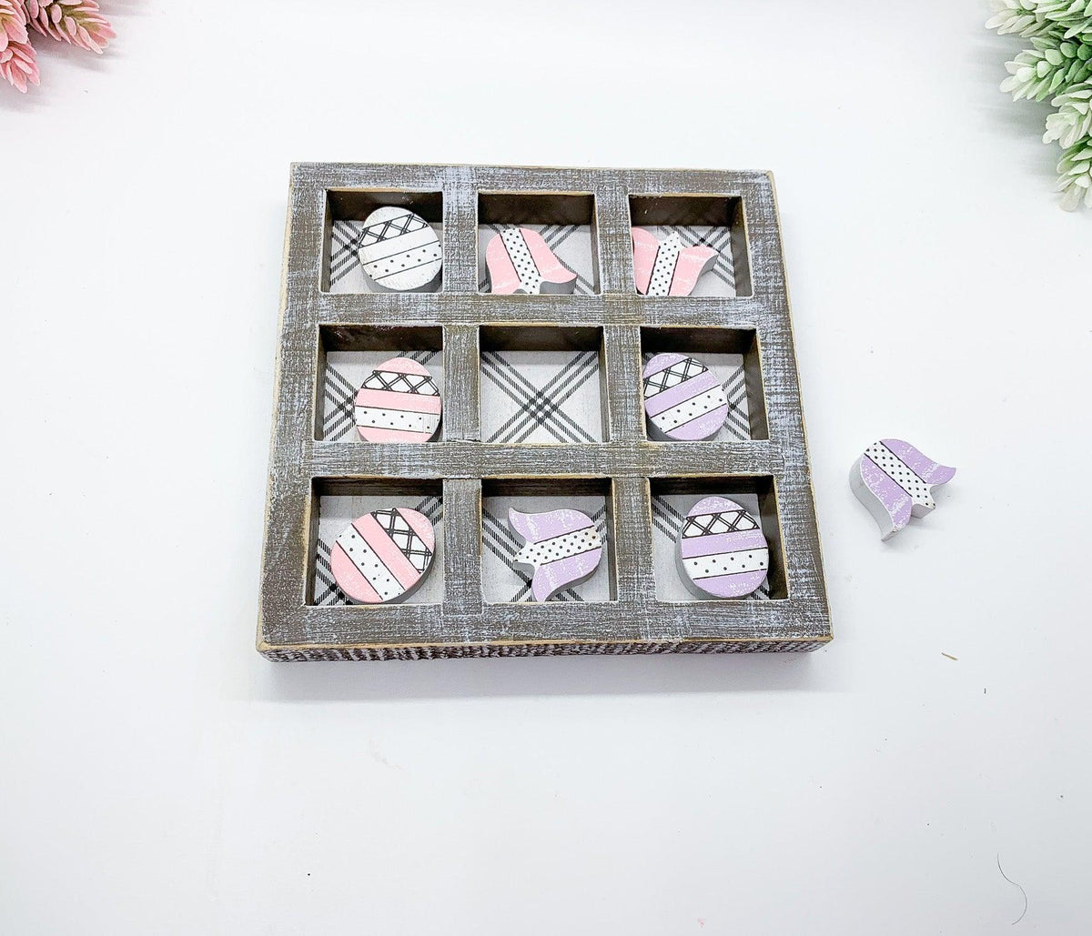 Handcrafted Easter & Spring Tic Tac Toe Game — Select Your Size