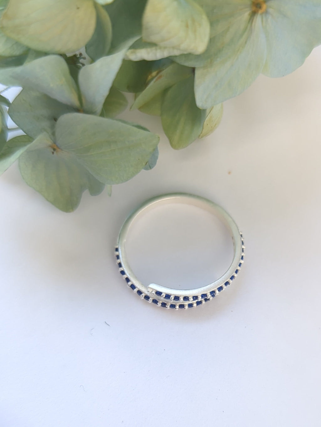 Serpentine Wrap Ring - Silver — Select Your Size