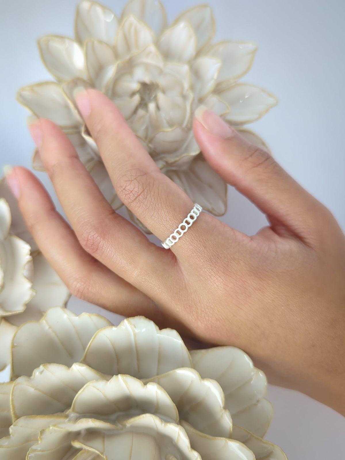 Halo Chain Band Ring — Select Your Color & Size