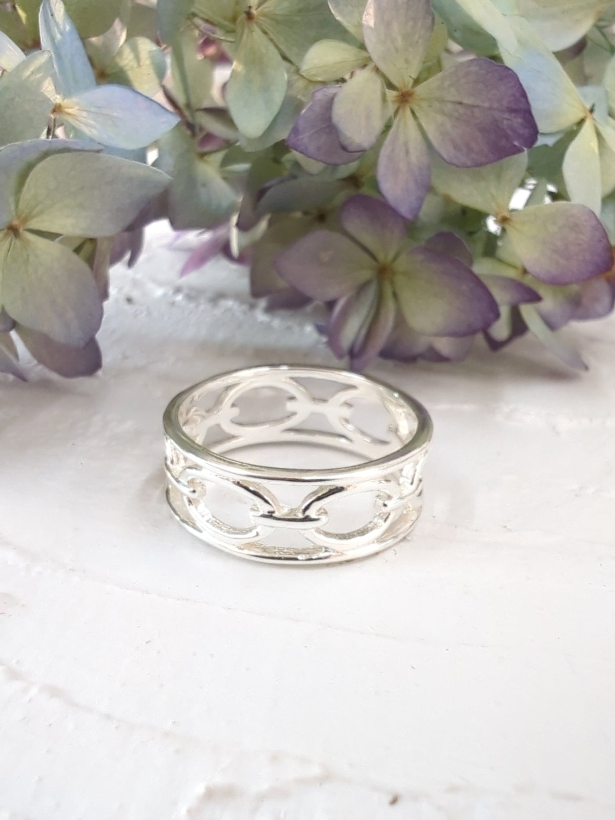 Chain Link Band Ring — Select Your Color & Size