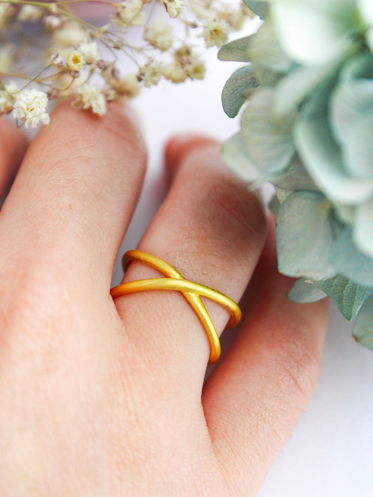 Mia Leaf Ring — Select Your Color & Size