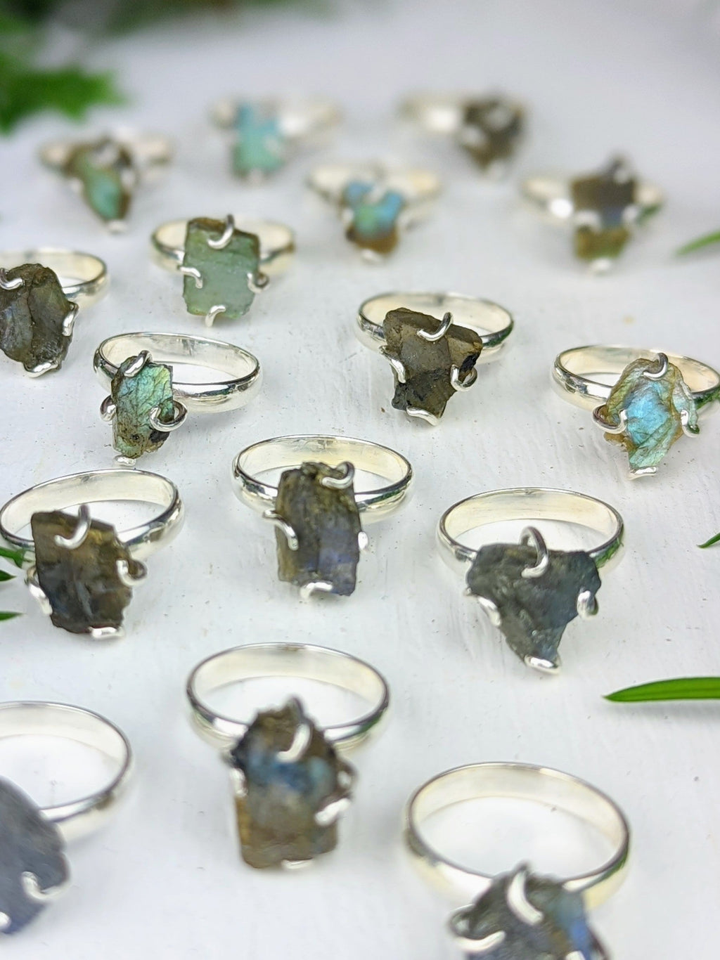 Raw Labradorite Prong Ring — Select Your Size