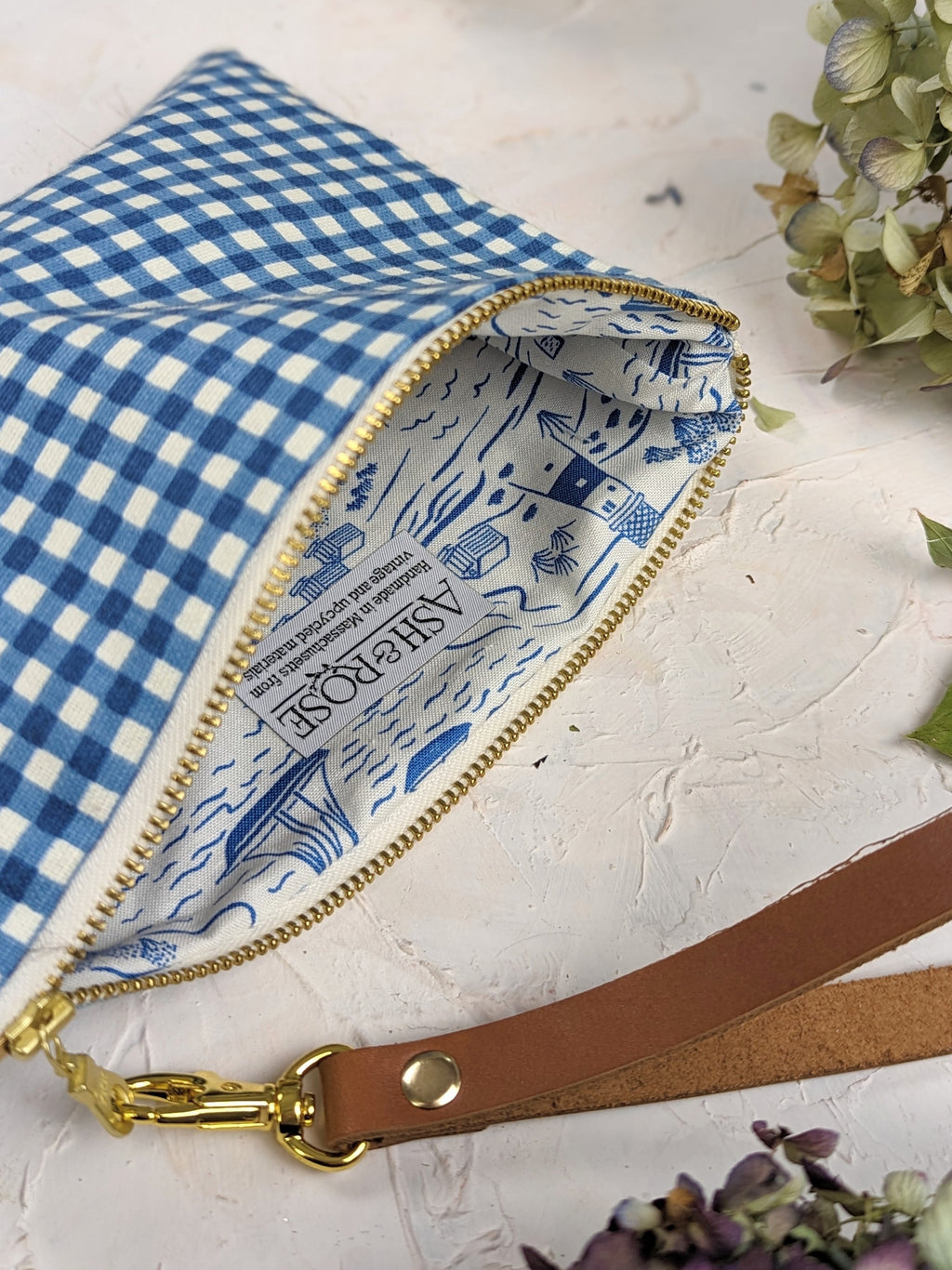 Summer Picnic Wristlet Purse — Select Your Color