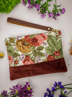 The Teagan Wristlet Purse — Select Your Size
