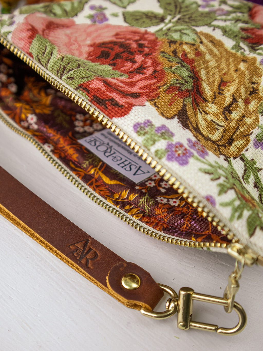The Teagan Wristlet Purse — Select Your Size