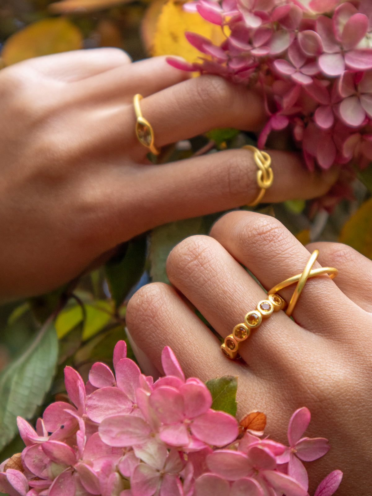 Infinity Knot Ring — Select Your Size