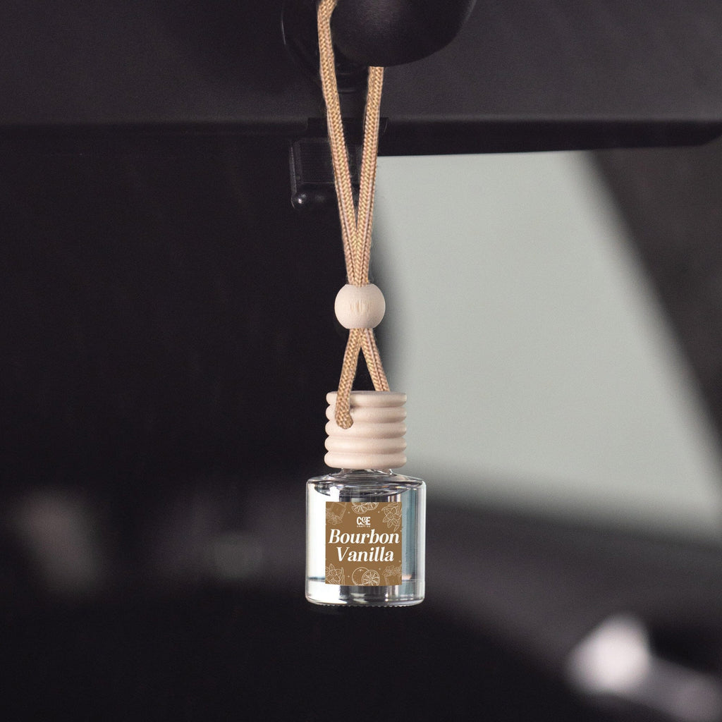 Bourbon Vanilla Scented Hanging Refillable Car Freshener Diffuser