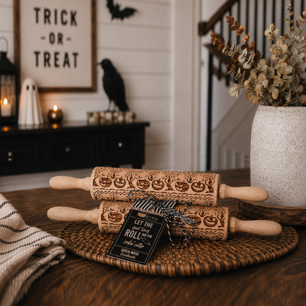 Halloween Embossed Beech Wood Rolling Pin with Cooking Cutter